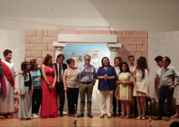 Grande successo al Liceo Adorisio per la rappresentazione teatrale di “Lisistrata” di Aristofane