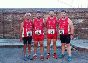 I colori della Cirò Runners presenti a Firenze, Putignano e San Giovanni in Fiore