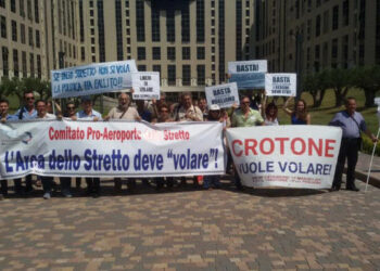 Il Comitato Aeroporto Crotone alla Cittadella regionale per rivendicare il nostro diritto alla mobilità
