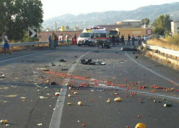 Incidente sulla SS 106 tra Corigliano e Rossano, un morto e tre feriti
