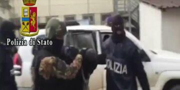 Istigava gli ospiti del Centro Sprar di Crotone a partecipare all’ISIS, Arrestato presunto Terrorista