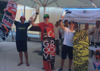 Kitesurf fra corsi e regate, convocazione in nazionale per Clausi e Francis del Club Velico Crotone