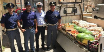 Sequestro e multa per commercio abusivo di Frutta e Verdura
