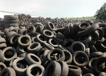 Smaltimento irregolare di rifiuti a Petilia Policastro