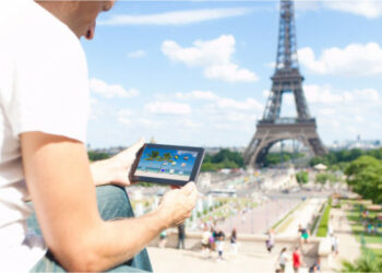 Telefonia mobile: addio roaming a pagamento, da oggi scatta rivoluzione in Europa