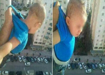 Alla ricerca di notorietà su Facebook, sospende un bambino nel vuoto