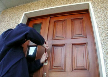 Estate, vacanze e… Furti in casa, se partite non ditelo sui social