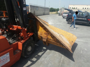 Furto di attrezzatura agricola a Castelsilano, due denunce per riciclaggio1