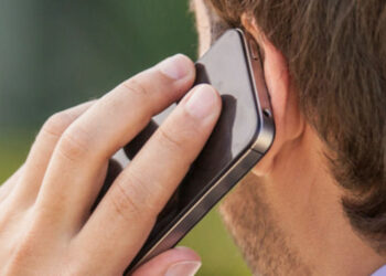 Ha diritto alla rendita Inail chi utilizza il cellulare aziendale per lavoro e si ammala di tumore