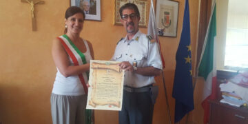 Il comandante Francesco Notaro lascia la tenenza della Guardia di Finanza di Cirò Marina