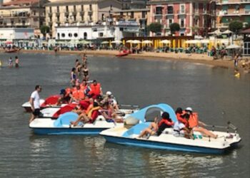 La Lega navale Crotone per il sociale, un successo l’iniziativa “Salpiamo con Omero”