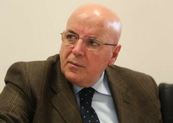 Regione Calabria, Incendi: costituita dal Presidente Oliverio unità di crisi