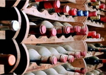 Regione Calabria, Magno: Oliverio faccia chiarezza sul futuro dell’Enoteca Regionale