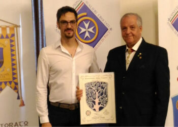 Riconoscimento della Palma d’Argento al Cav. Vincenzo Costa di Crotone