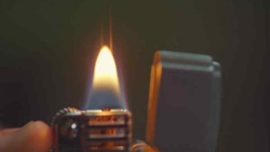 Sorpresi due piromani ad appiccare fuoco lungo sulla SS106, arrestati dalla Finanza