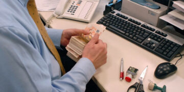 Stavano pianificando una rapina in banca, arrestate 4 persone dai Carabinieri