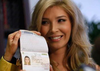 Addio al sesso sui documenti in Canada