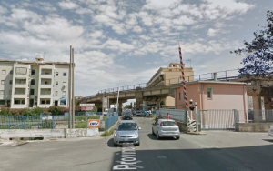 Chiusura il passaggio a livello di Via provinciale a Corigliano