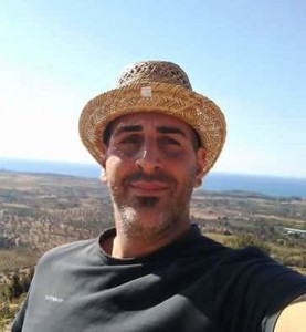 Grande successo la decima edizione de La Corrida di Cirò con il mattatore Antonio Stancato (1)