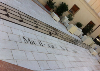 Inaugurazione e riqualificazione Piazza Rino Gaetano a Cutro