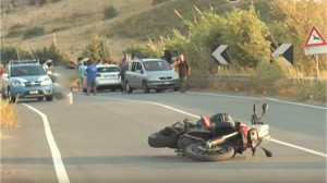 Incidente in moto perde il controllo e finisce contro il guardrail, muore 47 enne