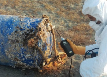Rinvenuto un fusto sospetto sulla spiaggia di Gizzeria Lido