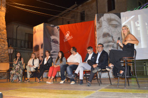 Serata di gala nel borgo medievale di Umbriatico per la consegna del premio Eccellenze di Calabria (6)