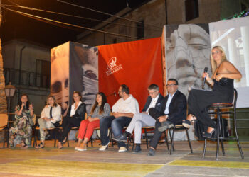 Serata di gala nel borgo medievale di Umbriatico per il premio “Eccellenze di Calabria”