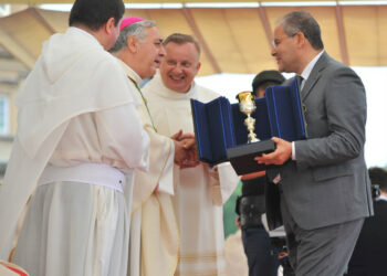 Il  calice giubilare e i diademi del maestro orafo Michele Affidato destinati a rimanere nella storia della Polonia