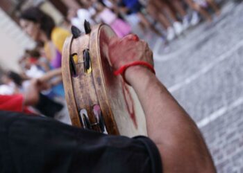 Arenaria Festival: la cultura di matrice orale calabrese invade il Lungomare di Crotone