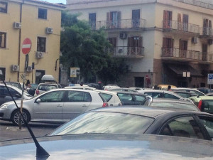 Crotone, Tricarico Azione Identitaria chiede attuazione ordinanza antiaccattonaggio (1)