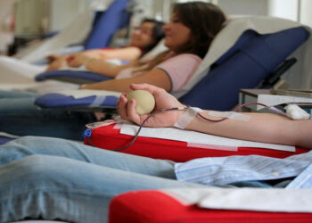 Emergenza Sangue a Crotone: Il grande cuore dei donatori di sangue non si ferma mai