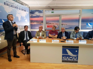 Firmato l’Accordo Attuativo dei Servizi di Attraversamento dello Stretto per l’Aeroporto “Tito Minniti” (2)