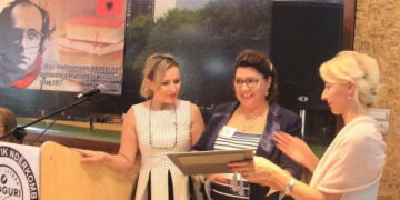 Francesca Gallello 2^ classificata al “Konkursi I Trete Letrar Ibrahim Rugova” nel Kosovo