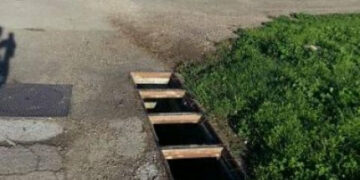 Rubano griglie in ferro per tombini, beccata una coppia dalla Polizia di Stato