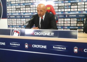 Serie A quarta giornata, contro il Crotone l’Inter si prta a casa tre immeritati punti