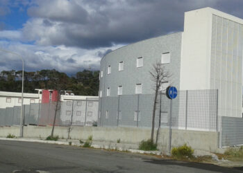 Crotone, in via G. da Fiore la Caserma del Comando Provinciale dei Carabinieri o cos’altro?