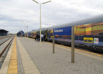 Destinazione Italia: il treno del PD che fa “sognare” la Lunga Percorrenza sulla Jonica