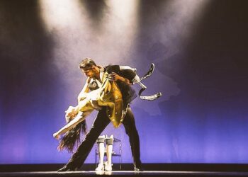 Giusy Versace torna in scena al teatro Golden di Roma con il suo spettacolo