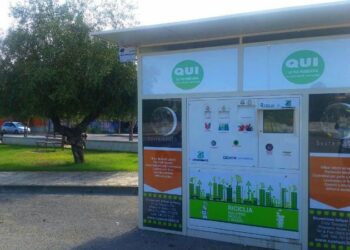 Il Comune di Crosia fa installare due eco compattatori