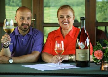 Bastianich torna in Calabria a cena da Don Panizza