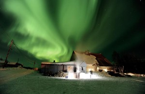 Tempesta magnetica in arrivo sulla Terra, potrebbe causare blackout a Smartphone e Gps