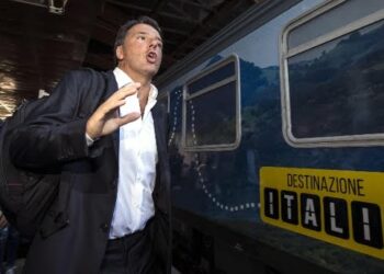 Matteo Renzi non si è fermato a Crotone prevedendo un coro di proteste