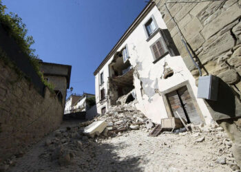 Il sisma del pollino cinque anni dopo. Mormanno riparte