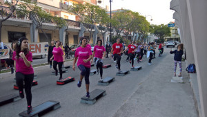 A Cirò Marina la Silent Disco diventa Silent Sport, le ragazze della Free Body invadono Via Venezia (2)
