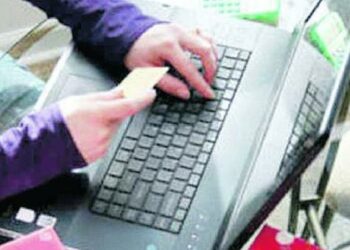 Affitto truffa: mette su internet un annuncio di una casa vacanza a Cirò Marina, denunciata ragazza