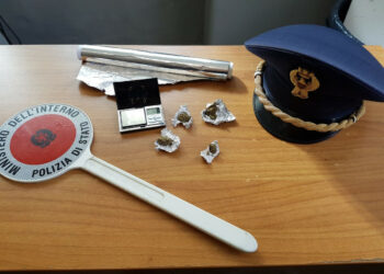 Nascondeva droga nel Box di casa, arrestato crotonese per detenzione spaccio