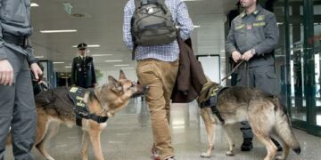 Arrestato spacciatore di stupefacenti vicino alle scuole cittadine