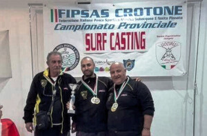 Campionato Provinciale Pesca Sportiva di Surf Casting sulle spiagge di Punta Alice a Cirò Marina (6)