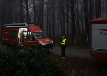 Dispersi due cacciatori nel bosco, ritrovati dai Vigili del Fuoco